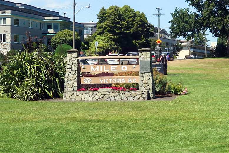 Mile Zero Monument, Victoria