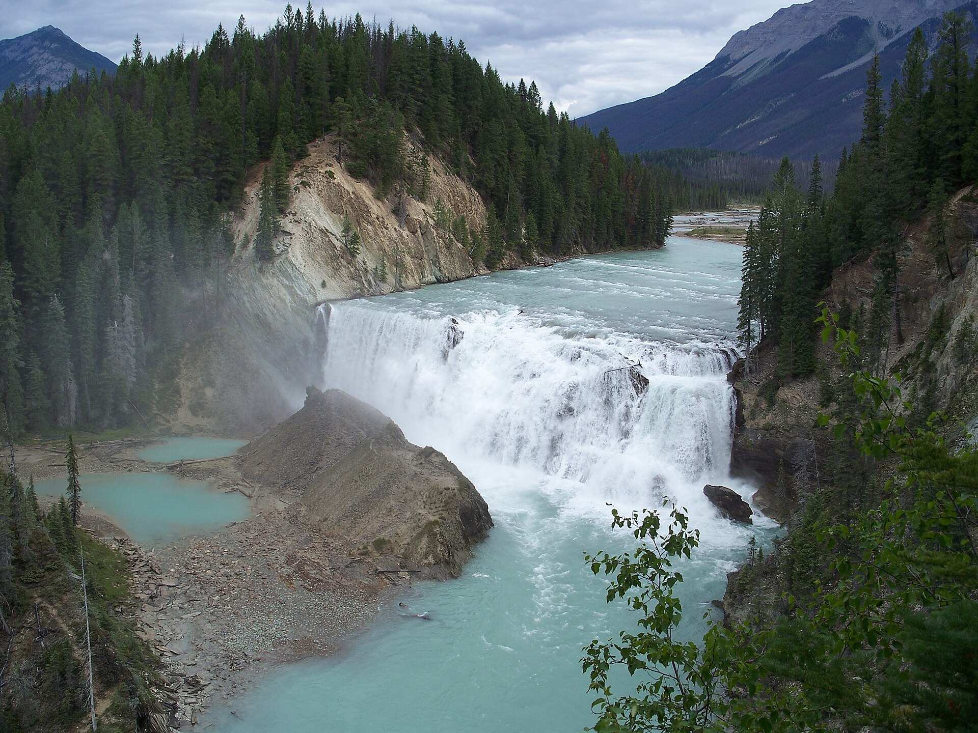 Wapta Falls, Yoho National Park sur Beaverfoot Rd.