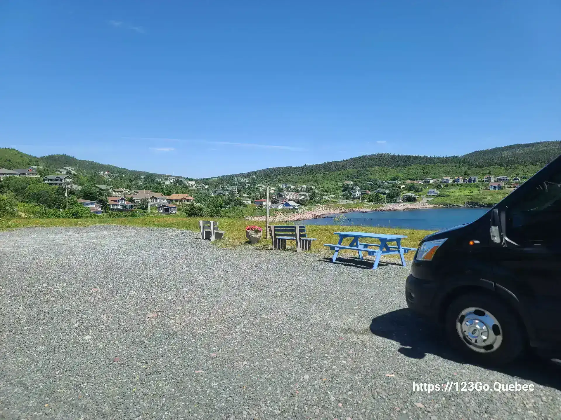 La Maddox Cove